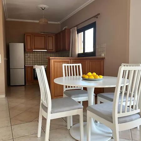 Lemon & Light Bright With View And Fireplace Apartment Meligalas