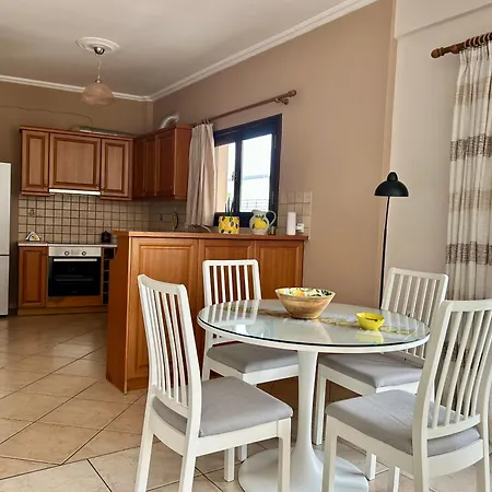 Lemon & Light Bright With View And Fireplace Apartment