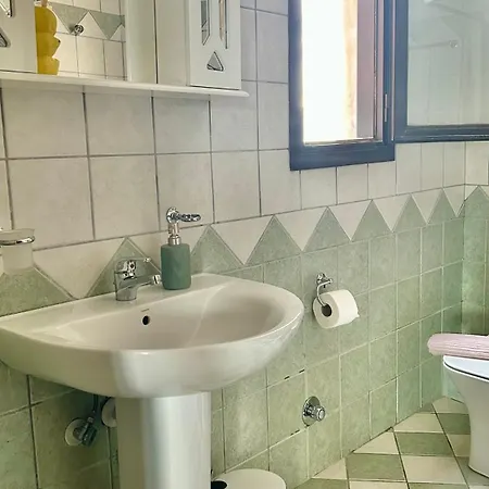 Lemon & Light Bright With View And Fireplace Apartment Meligalas